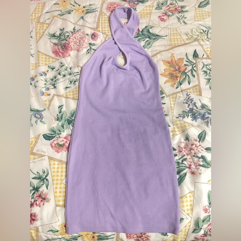 keyhole ribbed dress